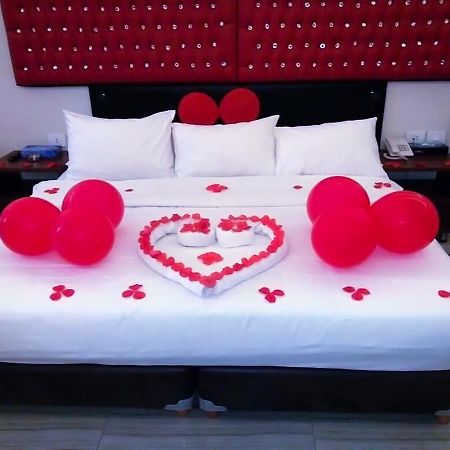 Aphrodite Hotel Ţabarjā Bagian luar foto